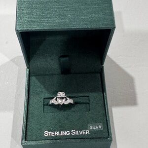 Simply Silver sterling silver Claddagh ring, size 8. New